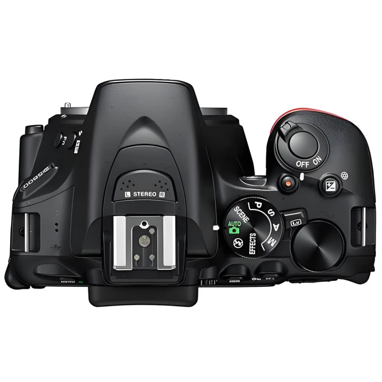 Nikon D5600 body