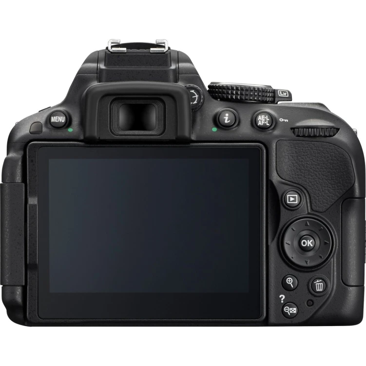 Aparat Nikon D5300 + AF-P 18-55 VR