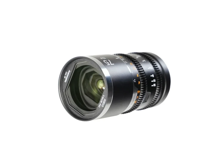 Obiektyw Sirui Saturn V2 75 mm T2.9 1.6x Sony E