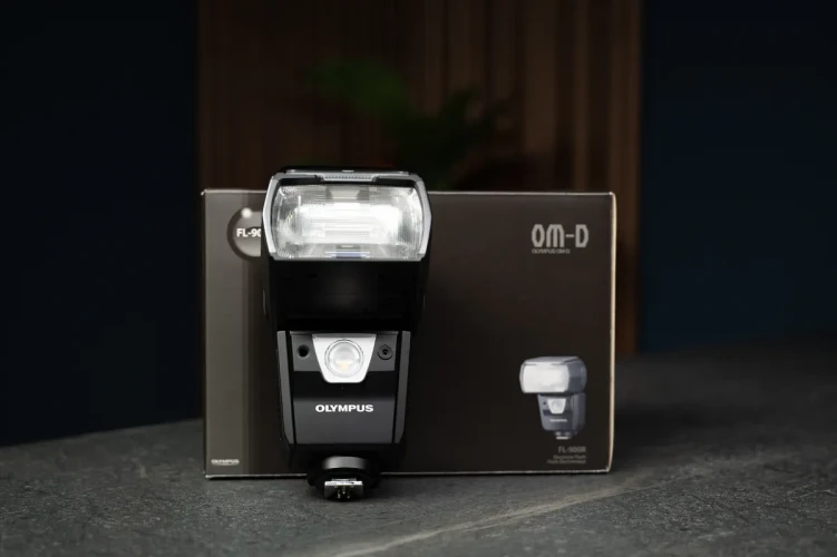 Lampa błyskowa Olympus FL-900R Używana
