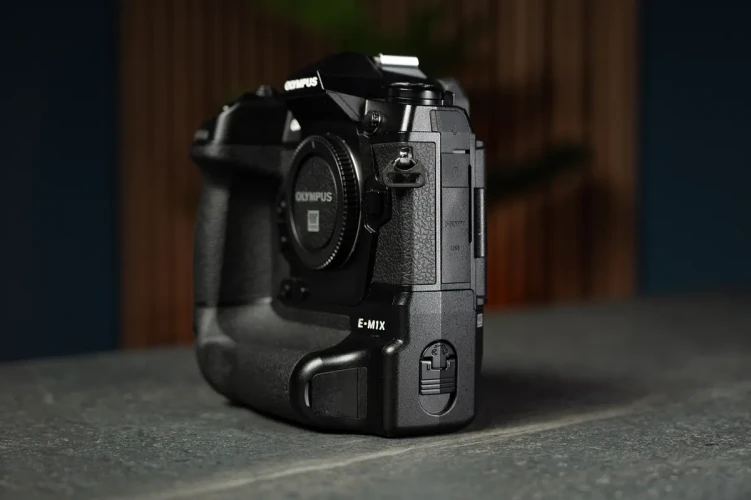 Aparat Olympus OM-D E-M1X Body Czarny Używany