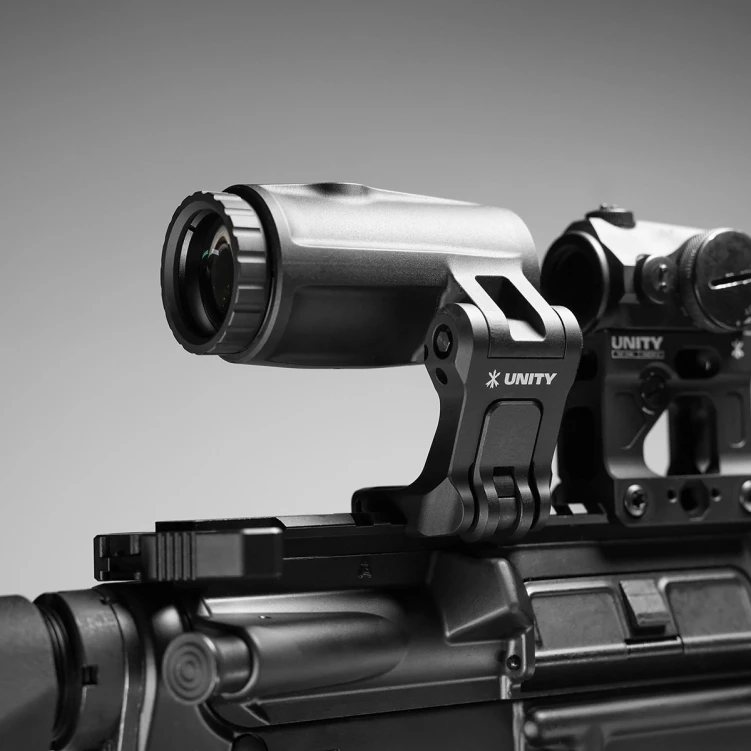 Powiększalnik UNITY Tactical FAST FTC 4X CZARNY