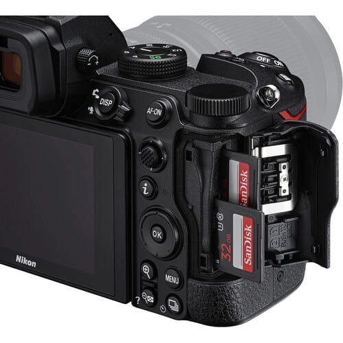 Aparat Nikon Z5
