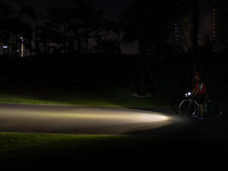 Fenix BC25R
