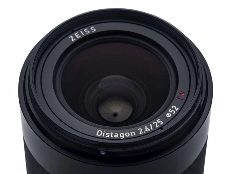 Carl Zeiss Obiektyw Loxia 25 mm f/2,4 do Sony E