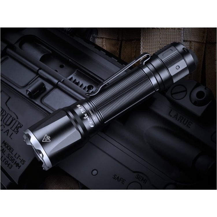 Latarka taktyczna Fenix TK16 V2.0
