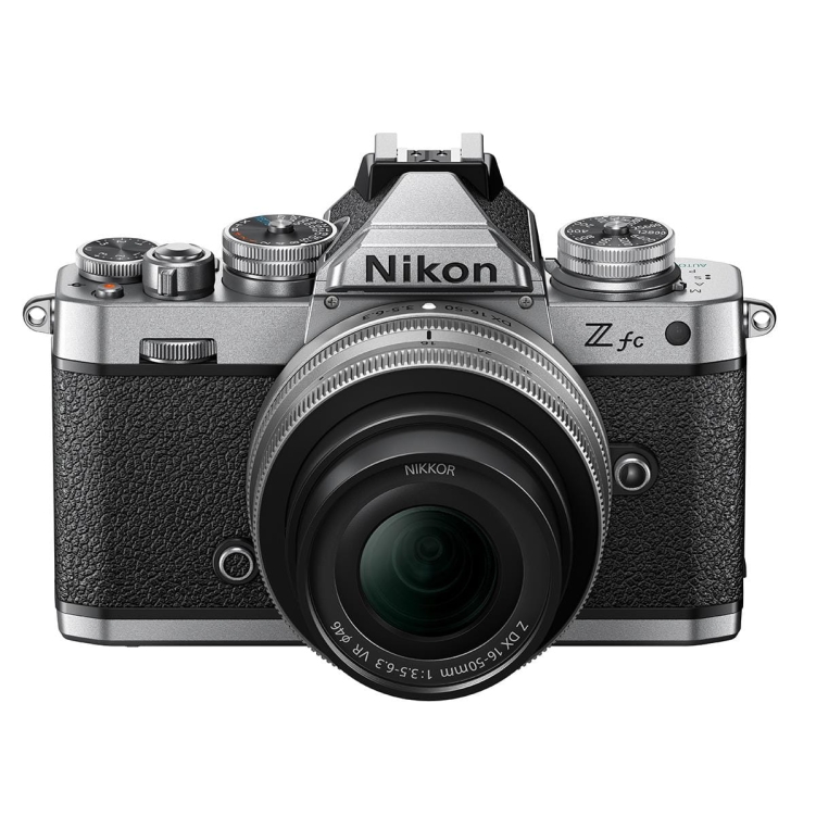 Aparat Nikon Z fc + Z 16-50mm f/3.5-6.3 SL