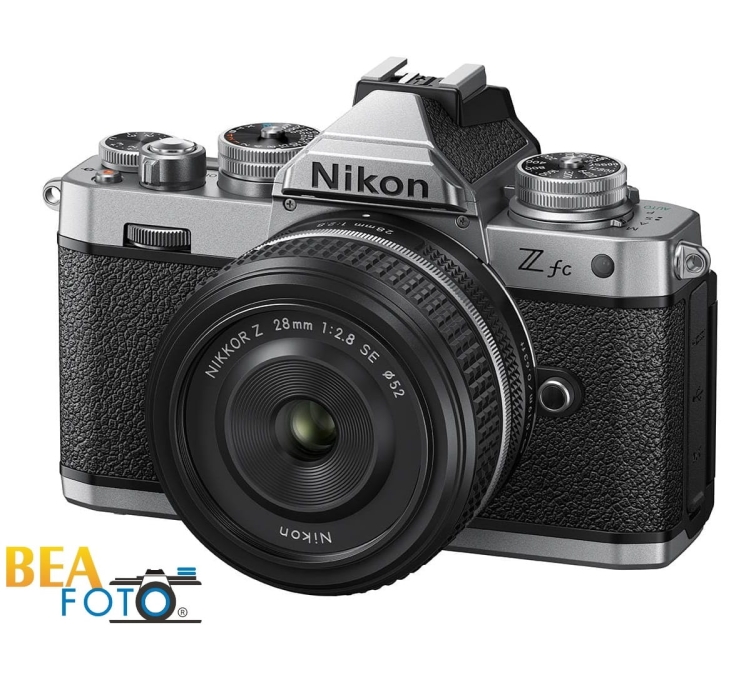 Aparat Nikon Z fc + Z 16-50 mm + Z 50-250 mm