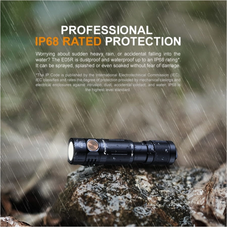 Latarka kieszonkowa Fenix E05R