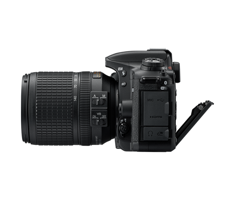 Nikon D7500 + AF-S DX NIKKOR 18-140 VR