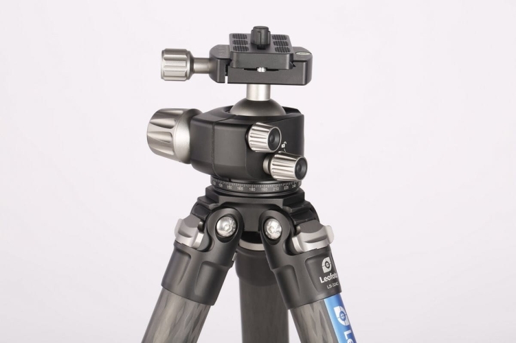 Statyw fotograficzny Leofoto Ranger LS-324C+LH-40