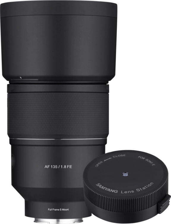 Tamron AF 135MM F/1.8 SONY FE + LENS STATION