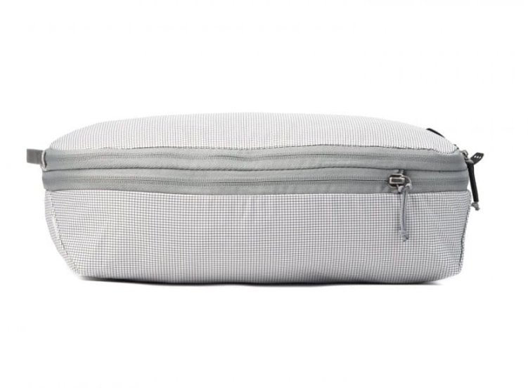 Pokrowiec-Peak-Design-Travel-Line-Packing-Cube-Small-bialy.jpg