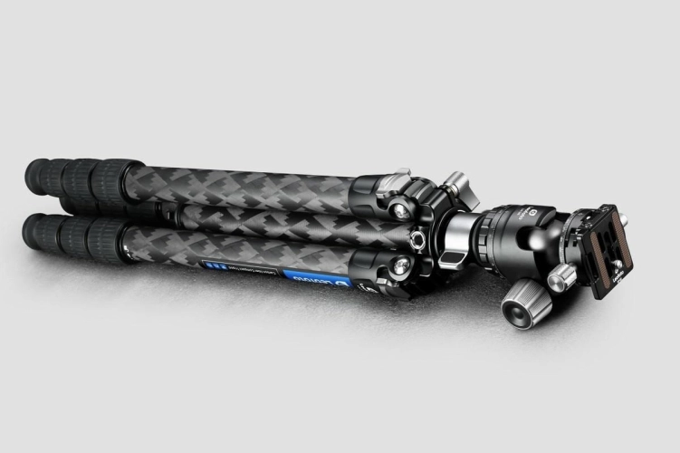 Statyw fotograficzny Leofoto Mr Q LQ-324C+LH-40