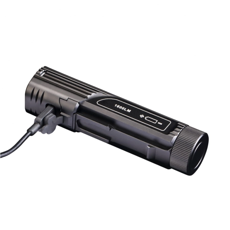 Latarka rowerowa Fenix BC26R