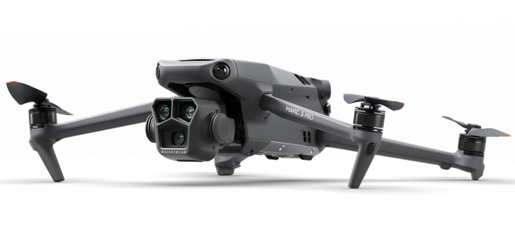 Dron DJI Mavic 3 PRO FLY MORE COMBO (DJI RC PRO)