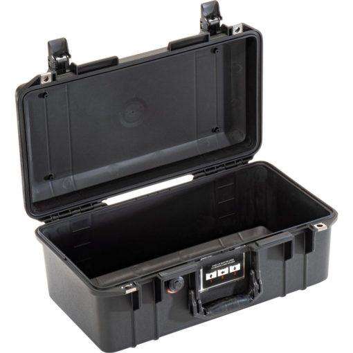 Walizka Peli Air Case 1506