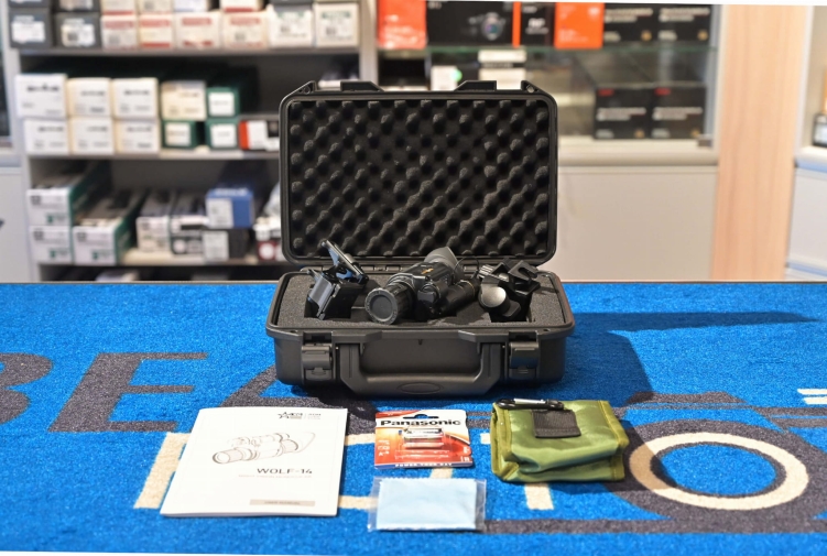 Monokular noktowizyjny AGM Wolf-14 NW1 Gen 2+ Wersja 2023