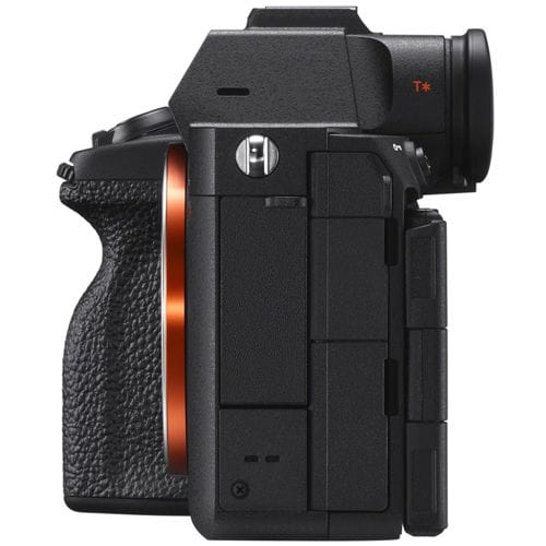 Sony A7R V body