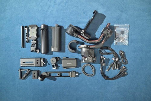 Gimbal DJI RS 2 PRO COMBO POWYSTAWOWY