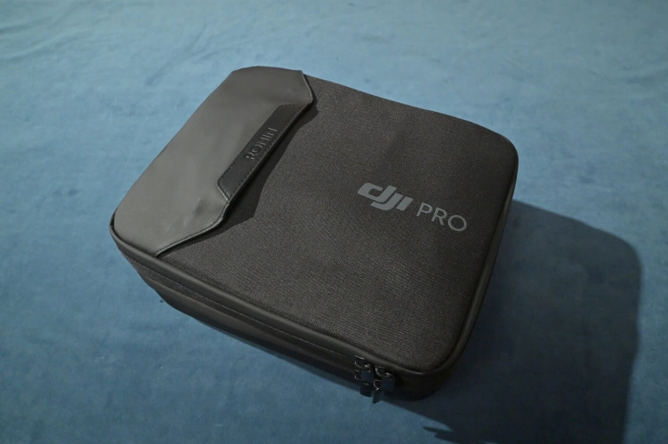 Gimbal DJI RS 2 PRO COMBO POWYSTAWOWY