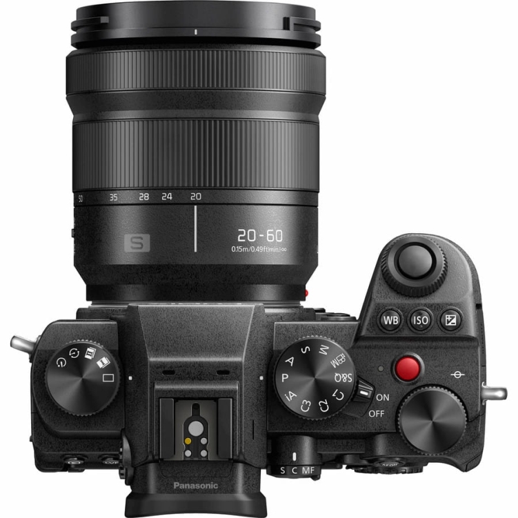Bezlusterkowiec Panasonic Lumix S5 + 20-60mm f/3.5-5.6