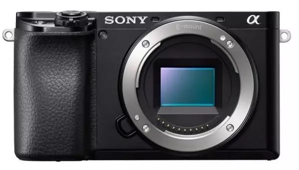 Aparat Sony A6100