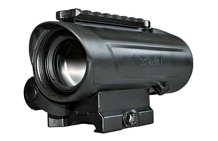 csm_Hensoldt_4x30_4x30i_slider1_cde91f978b.jpg