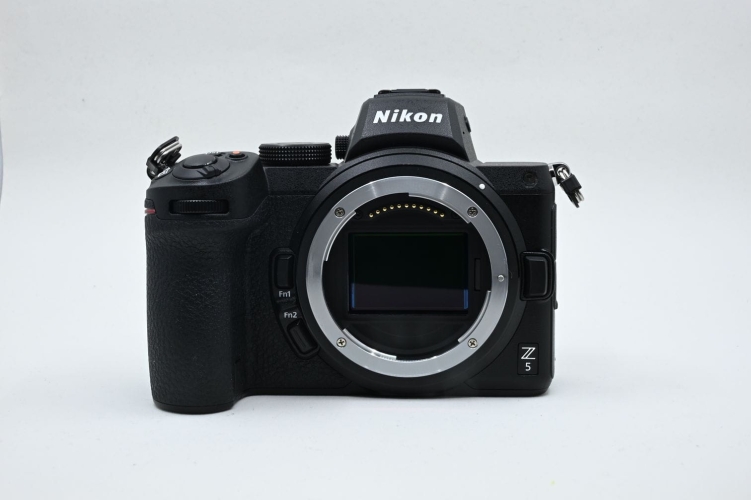 Aparat Nikon Z5 + 24-50 f/4-6.3