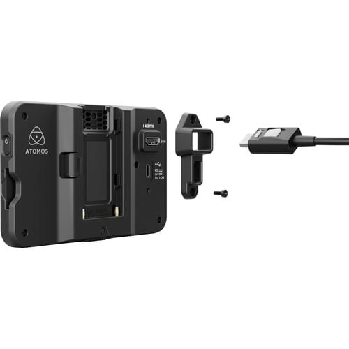 Atomos 5 cali detal z kablem.jpg
