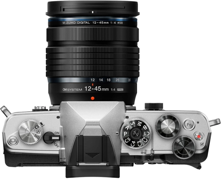 Bezlusterkowiec OM System OM-3 + 12-45 f/4 PRO