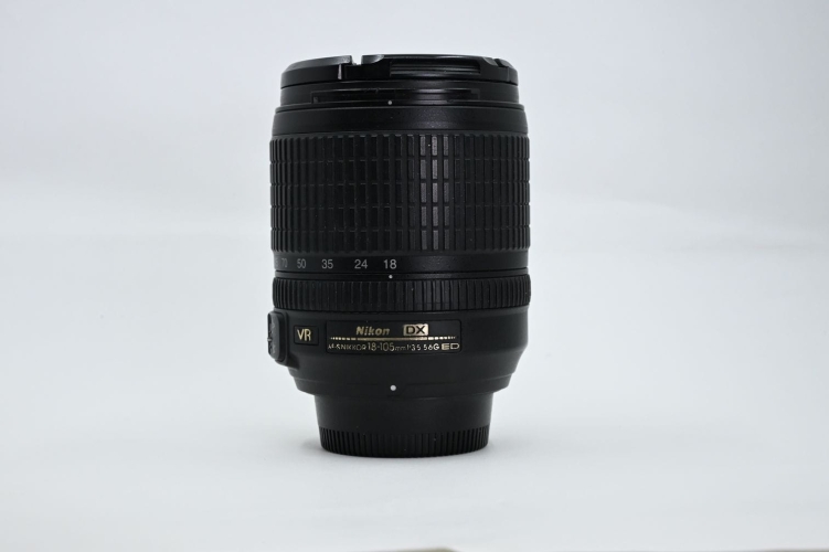 Nikon AF-S DX 18-105 mm f/3.5-5.6G ED VR UŻYWANY