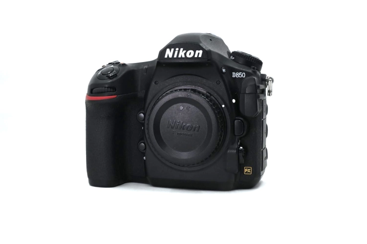Nikon D850 body UŻYWANY + wężyk spustowy Nikon MC-20 GRATIS
