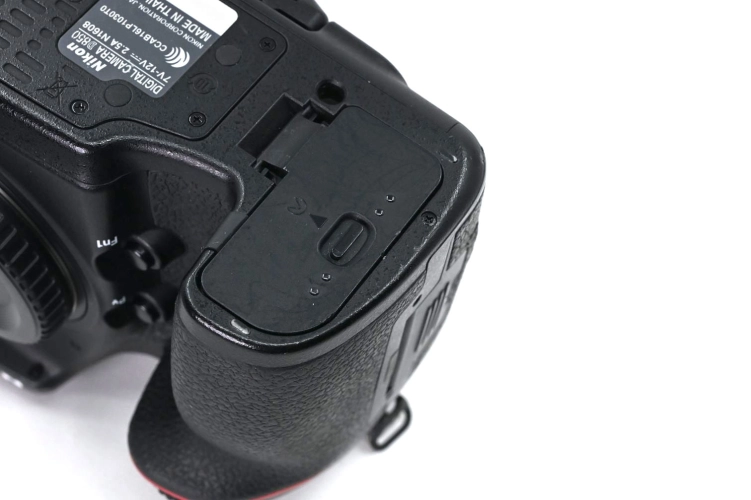 Nikon D850 body UŻYWANY + wężyk spustowy Nikon MC-20 GRATIS
