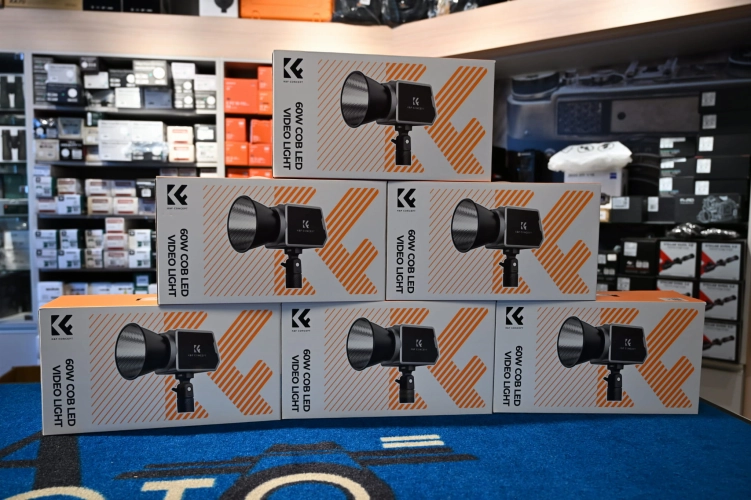 Lampa-K&F-Concept-PL-60B-60W-COB.JPG