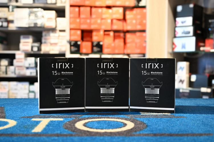 Irix-Obiektyw-15-mm-f2.4-Blackstone.JPG