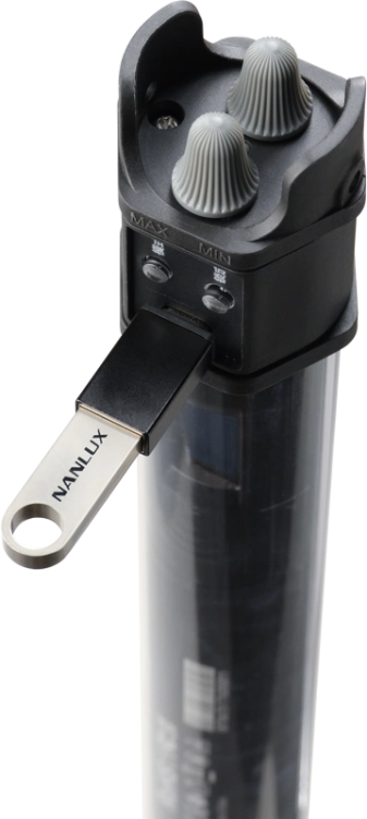 Miecz świetlny Nanlite PavoTube II 30C – zestaw 4 tub LED RGBWW