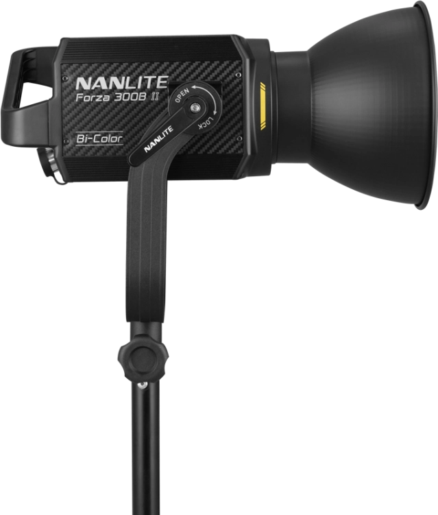 Zestaw Nanlite Forza 300B II Bicolor i FL-20G – z walizka