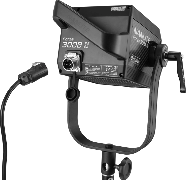 Zestaw Nanlite Forza 300B II Bicolor i FL-20G – z walizka