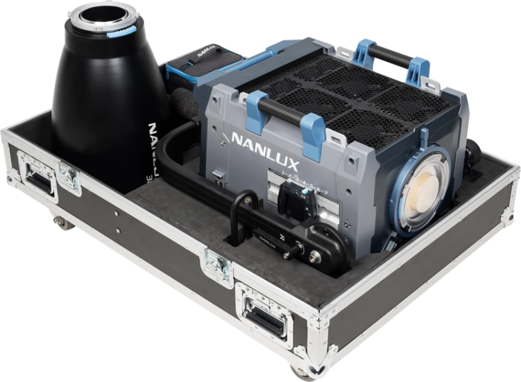 Lampa Nanlux Evoke 5000B + walizka transportowa + reflektor 30°