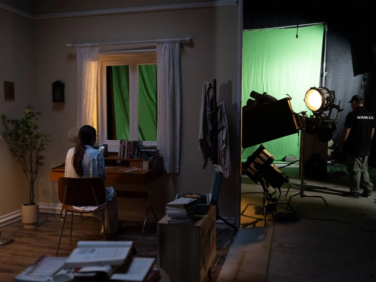 Lampa Nanlux Evoke 1200B reflektor z walizka transportowa