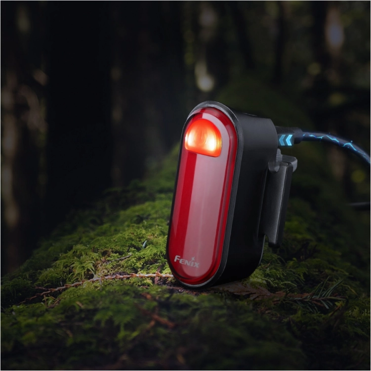 lampa-rowerowa-fenix-bc05r-v2-0