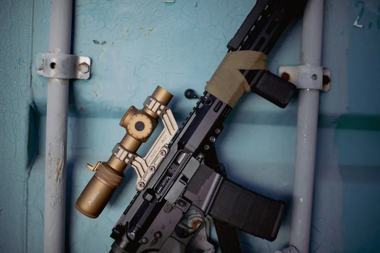 Luneta celownicza Primary Arms Compact PLx-1-8x24 SFP Illuminated ACSS Nova 5.56/.308 Fiber Wire Reticle FDE