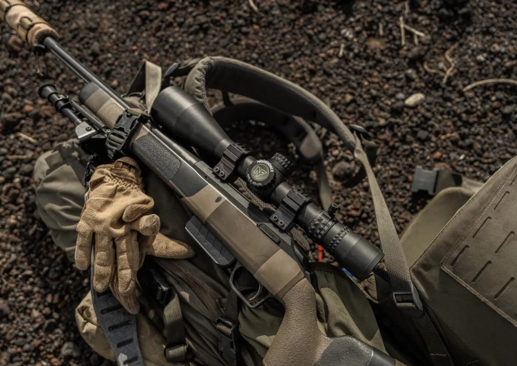 Luneta celownicza Nightforce NX6 6-36x56 FVR-1 C749