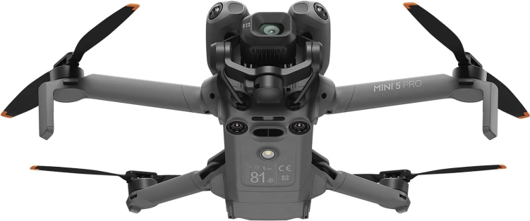 Dron DJI Mini 5 Pro Fly More Combo (DJI RC-N3)