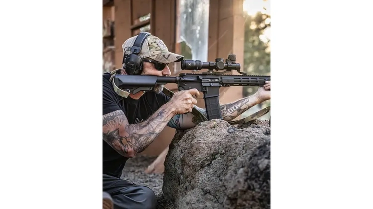 Zestaw Vortex AR luneta celownicza Vortex Venom 1-6x24 30 mm AR-BDC3 MOA + kolimator Vortex Venom 3 MOA + montaż Vortex Sport Cantilever 30 mm + montaż pod kolimator