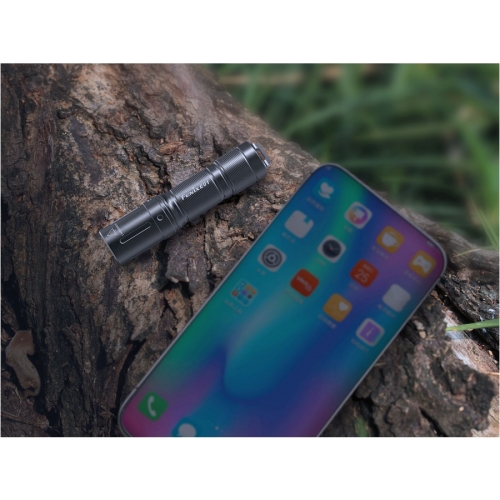 latarka-led-fenix-e01-v2-0-czarna