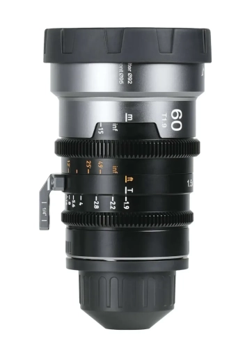 Obiektyw Sirui IronStar T1.9 1.5x 60 mm anamorficzny FF