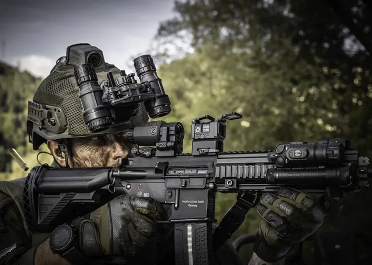 Powiększalnik Aimpoint 3X-P