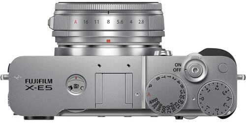 Fujifilm X-E5 + 23 mm F2.8 Srebrny